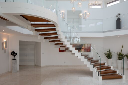 Bogentreppe COBRA white 2 - Moderne Bogentreppe Design Siller Treppen 3