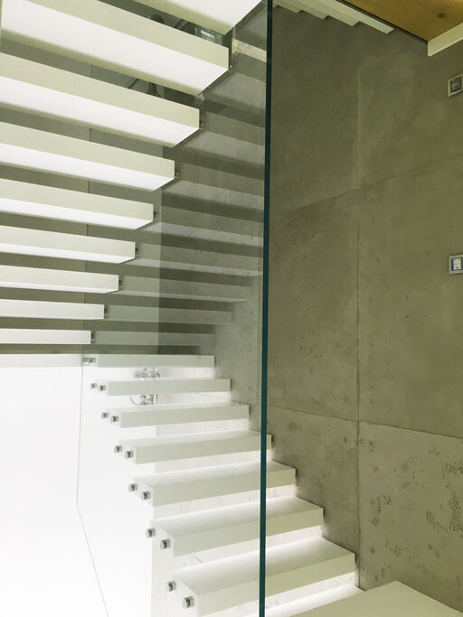 Mistral Corian - corian Treppen schwebend Design von Siller