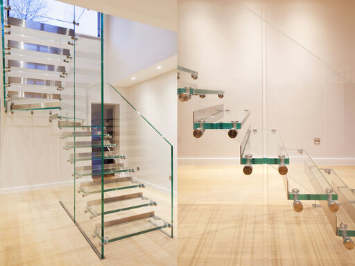 Mistral Glas frei stehend - freistehend Ganzglastreppe mit Setzstufen