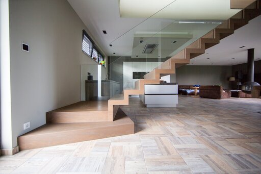 Faltwerk REACH - gerade Faltwerktreppe aus Holz freitragend Siller Treppen 7